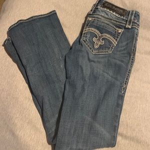 Rock Revivals size 27